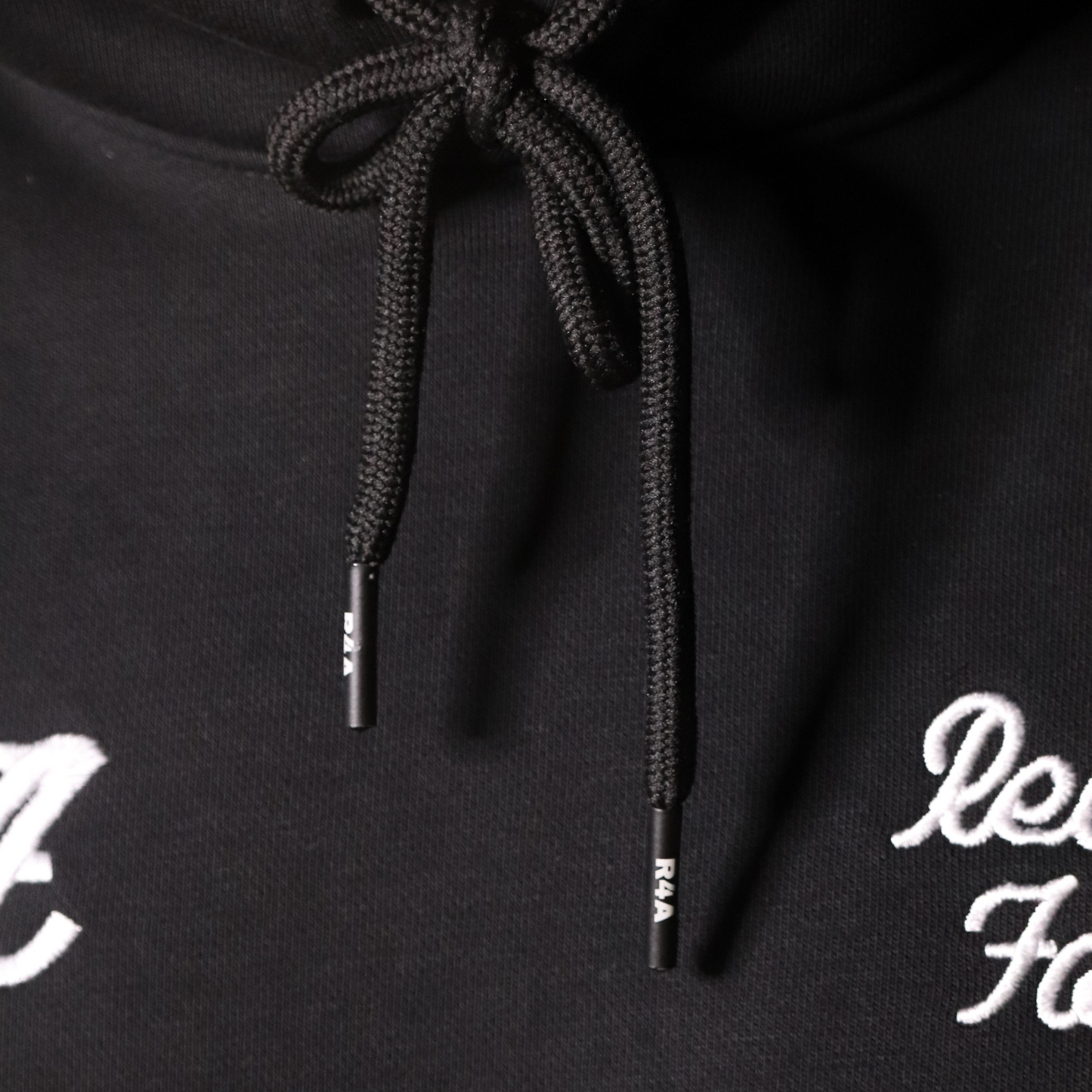 R4A FIRST DROP HOODIE BLACK/WHITE